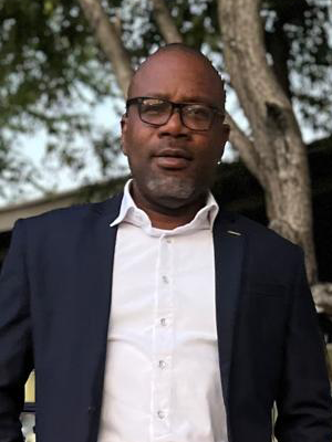 Prof DC Onwudiwe