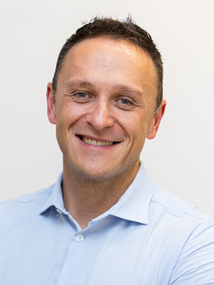 Prof Rikus de Villiers