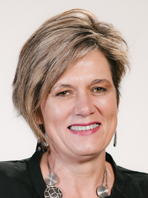 Dr Corrie Rheeder
