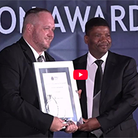 Prof Byron Bunt from the Faculty of Education shared the Top Inventor Award with his brother, Dr Lance Bunt.