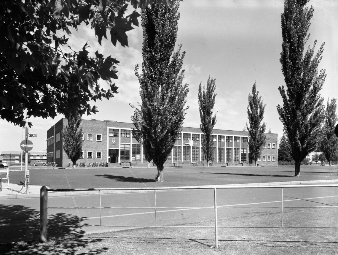 Ferdinand Postma Library 1965