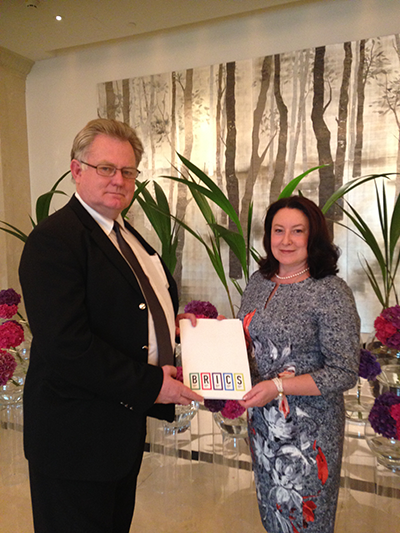 Theo Bekker (NWU) and Lena Pisarchik (National research Nuclear University  MEPHI) 17 September 2015 Moscow